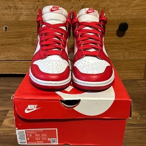 Nike Dunk High University Red